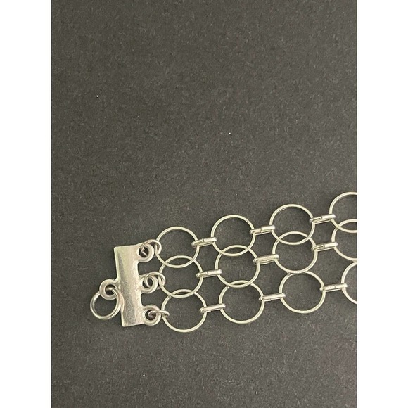 Chain Link Silver Plated Triple Row Lightweight Lobster Closure 7.5” Bracelet - Picture 4 of 5